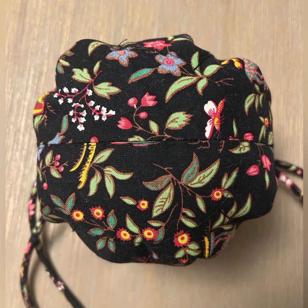 Vera Bradley Ming Drawstring Cosmetic/Jewelry Bag - Picture 6 of 6